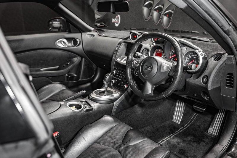2010 Nissan Fairlady