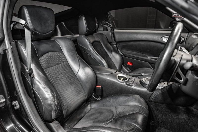 2010 Nissan Fairlady