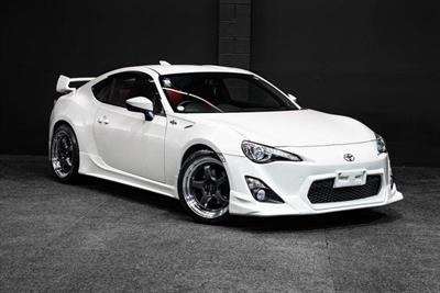2014 Toyota 86 - Thumbnail