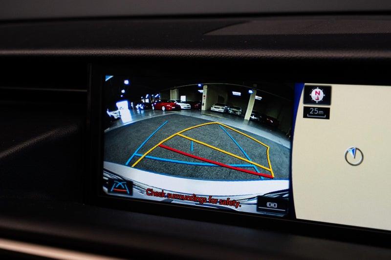 2016 Lexus IS 300h