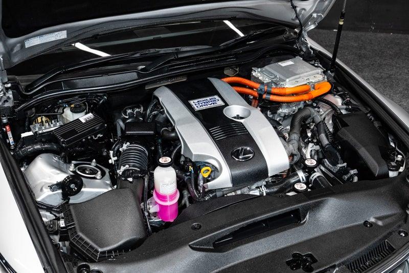 2016 Lexus IS 300h