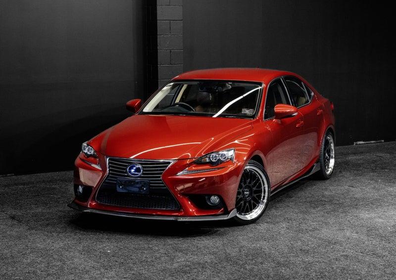 2013 Lexus IS 300h