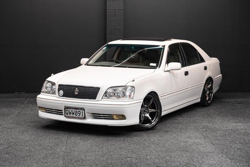 2000 Toyota Crown