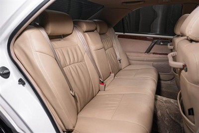 2000 Toyota Crown - Thumbnail