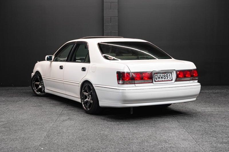 2000 Toyota Crown