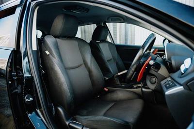 2011 Mazda Axela - Thumbnail