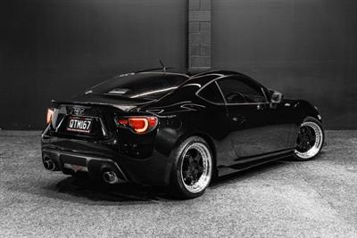 2012 Toyota 86 - Thumbnail