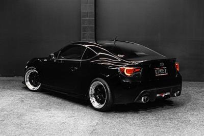 2012 Toyota 86 - Thumbnail