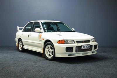 1995 Mitsubishi Lancer - Thumbnail