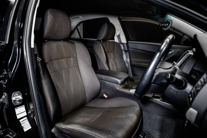 2013 Toyota MARK-X