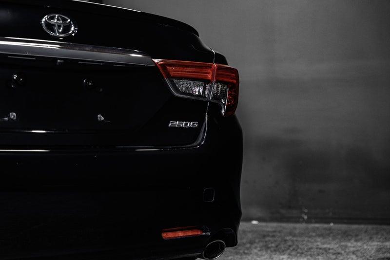 2013 Toyota MARK-X