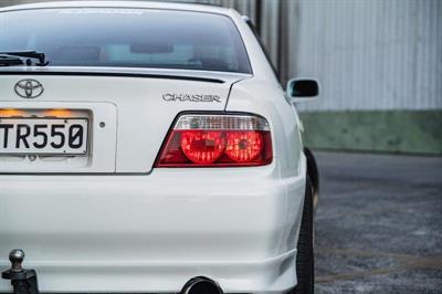 1998 Toyota Chaser - Thumbnail