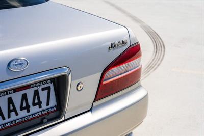 2000 Nissan Laurel - Thumbnail