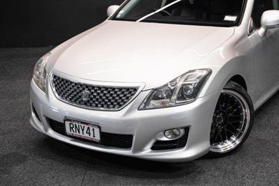 2008 Toyota Crown - Thumbnail