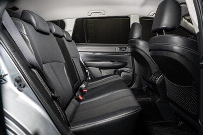 2012 Subaru Legacy - Thumbnail