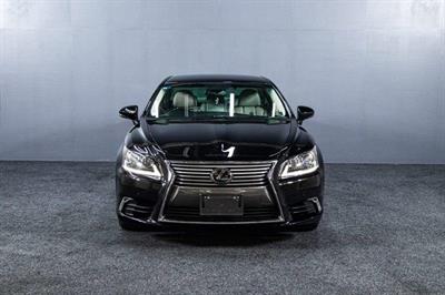 2013 Lexus LS 460 - Thumbnail