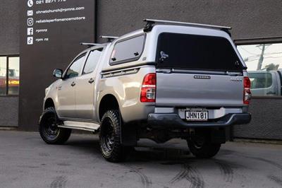 2015 Toyota Hilux - Thumbnail