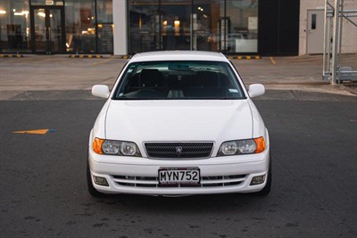 1999 Toyota Chaser - Thumbnail