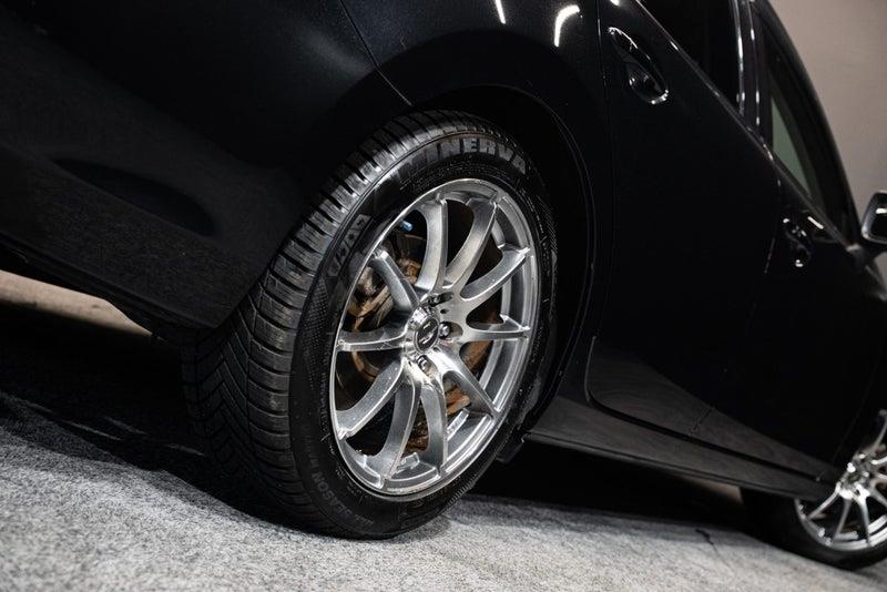 2013 Mazda Atenza