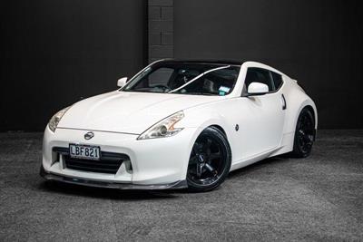2009 Nissan Fairlady