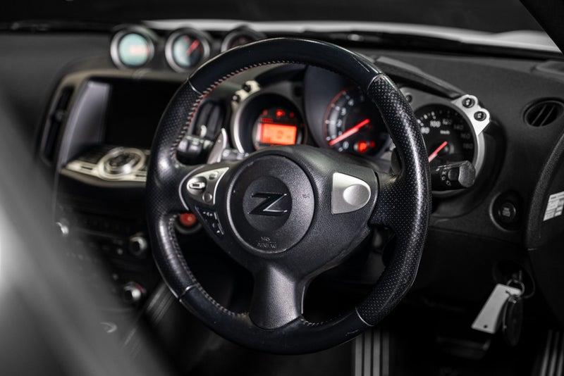 2009 Nissan Fairlady