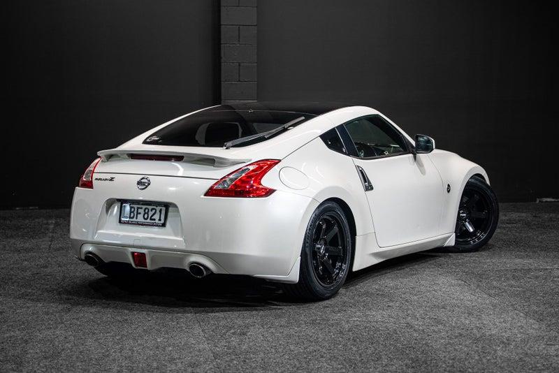 2009 Nissan Fairlady