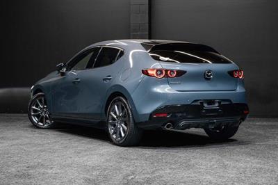 2020 Mazda Mazda - Thumbnail