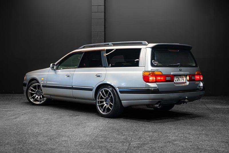 1997 Nissan Stagea