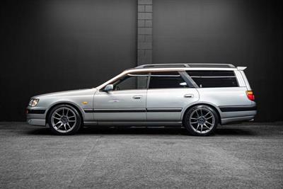 1997 Nissan Stagea - Thumbnail