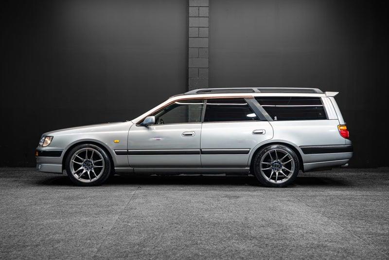 1997 Nissan Stagea