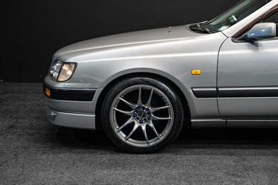 1997 Nissan Stagea - Thumbnail