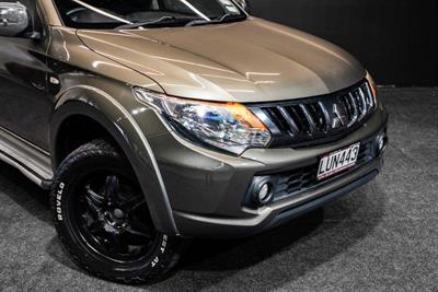 2018 Mitsubishi Triton - Thumbnail
