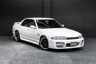 1996 Nissan Skyline - Thumbnail