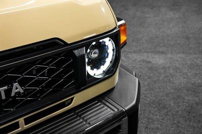 2025 Toyota Land Cruiser - Thumbnail