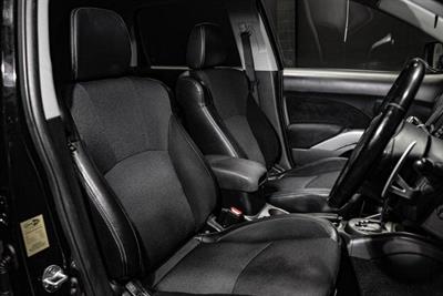 2008 Mitsubishi Outlander - Thumbnail