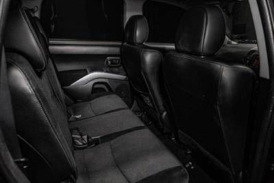 2008 Mitsubishi Outlander - Thumbnail