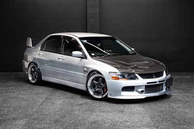 2004 Mitsubishi Lancer - Thumbnail