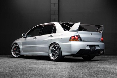 2004 Mitsubishi Lancer - Thumbnail
