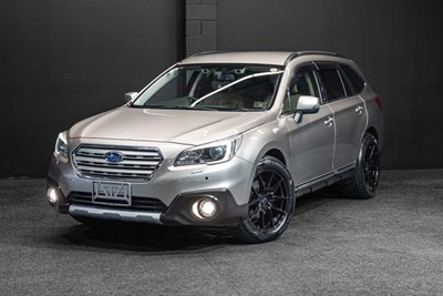 2016 Subaru Legacy - Thumbnail