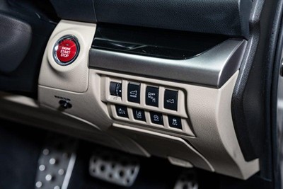 2016 Subaru Legacy - Thumbnail