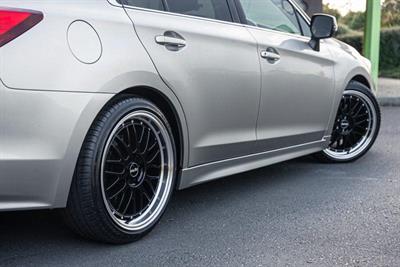 2016 Subaru Legacy - Thumbnail