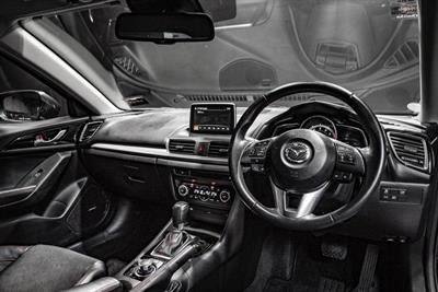 2013 Mazda Axela - Thumbnail
