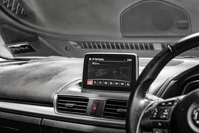 2013 Mazda Axela - Thumbnail