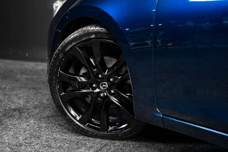 2013 Mazda Axela