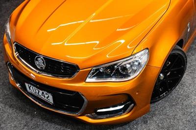 2017 Holden Commodore - Thumbnail