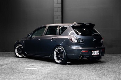 2006 Mazda Axela - Thumbnail