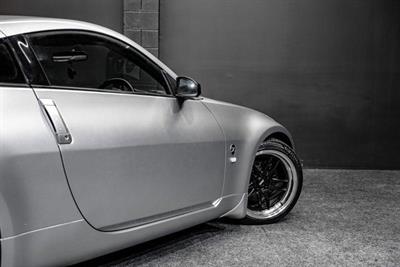 2005 Nissan Fairlady - Thumbnail