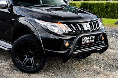 2018 Mitsubishi Triton - Thumbnail