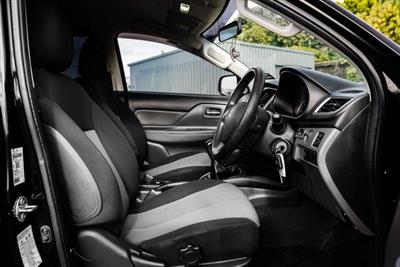 2018 Mitsubishi Triton - Thumbnail