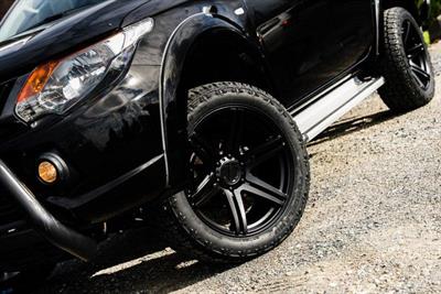 2018 Mitsubishi Triton - Thumbnail
